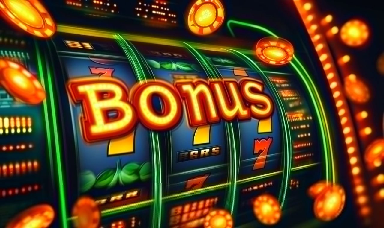 Antarmuka aplikasi mewah 89 menampilkan slot Aviator, Sweet Bonanza, dan Gates of Olympus di layar Android